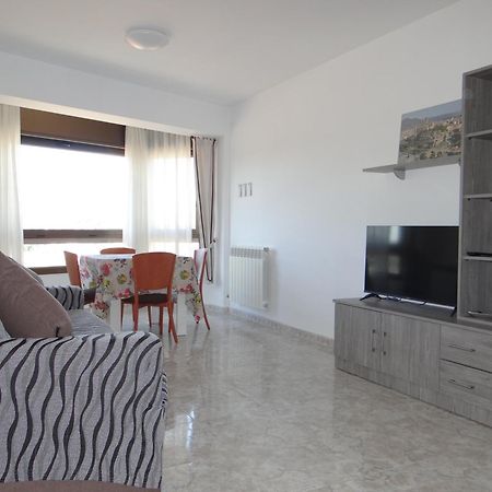 Manresa Apartamentos Turisticos Exteriér fotografie